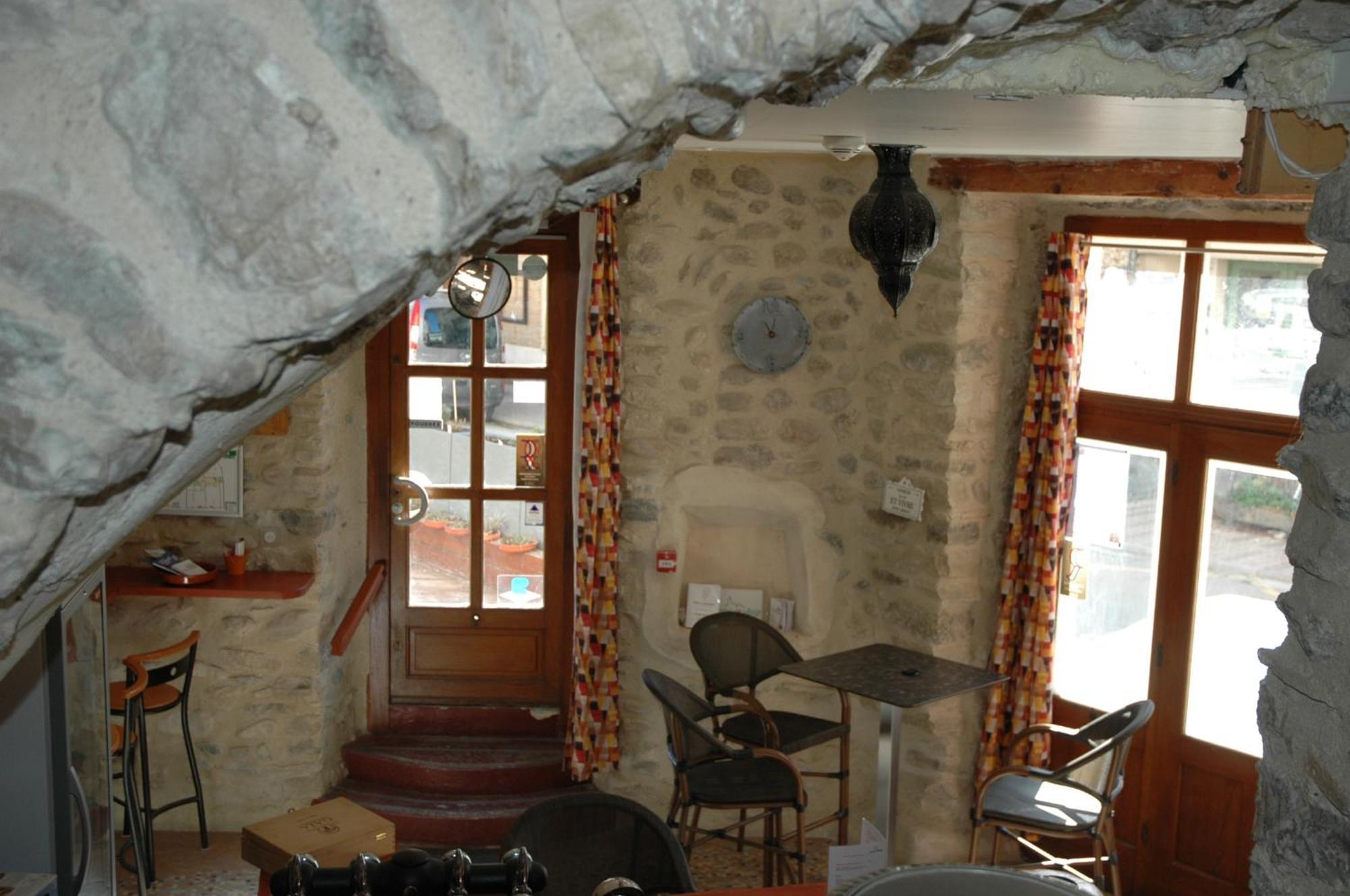 Le Dauphine Hotel Chatillon-en-Diois Ngoại thất bức ảnh