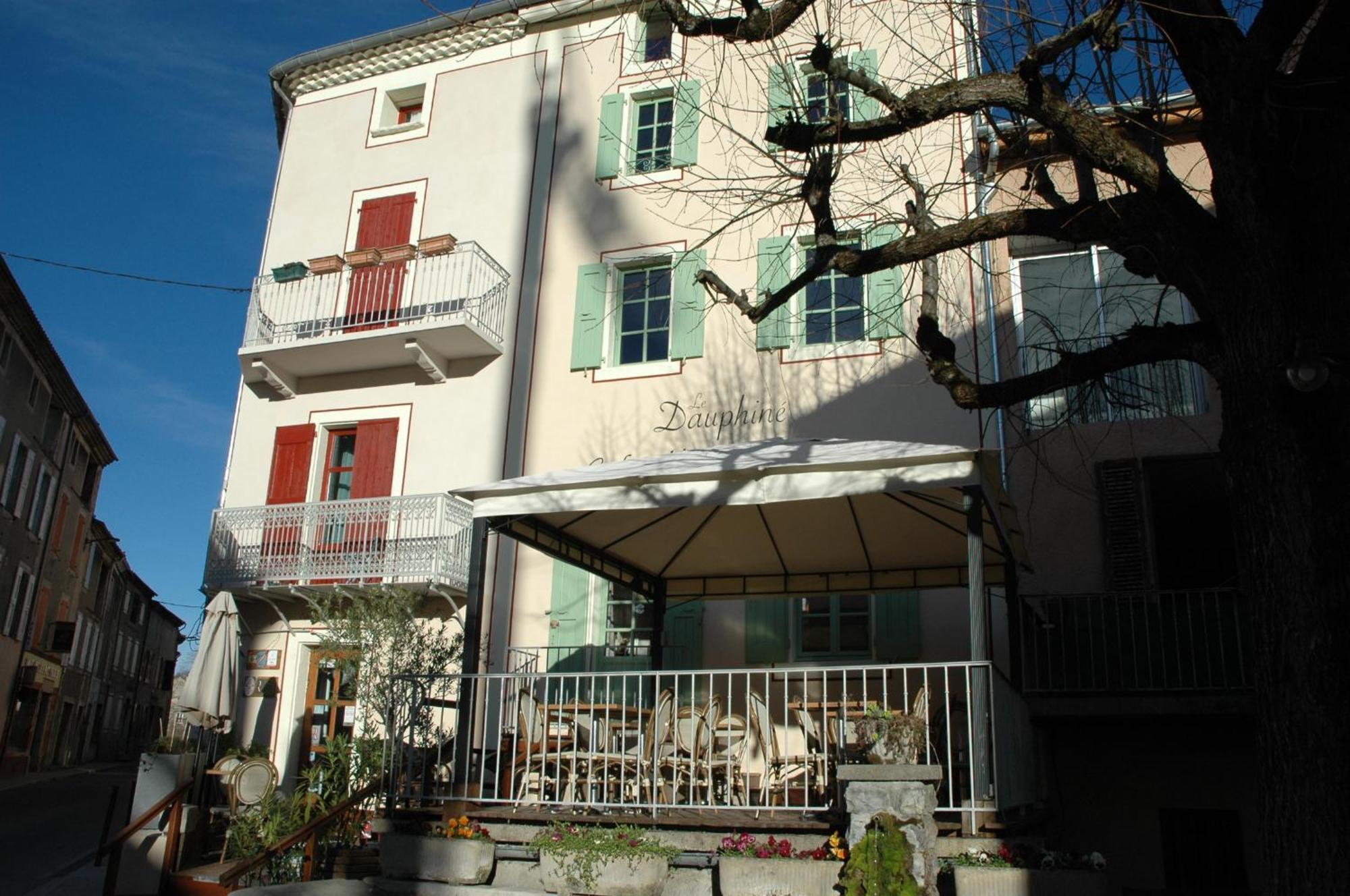 Le Dauphine Hotel Chatillon-en-Diois Ngoại thất bức ảnh