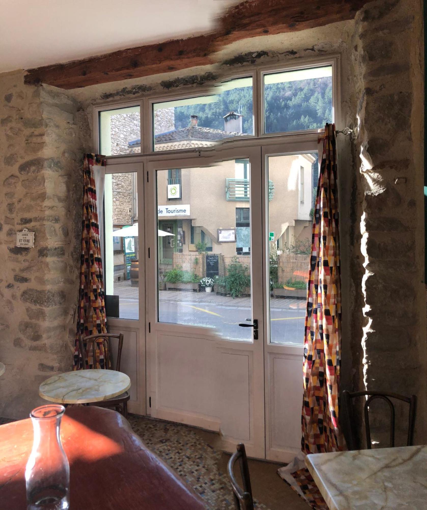 Le Dauphine Hotel Chatillon-en-Diois Ngoại thất bức ảnh